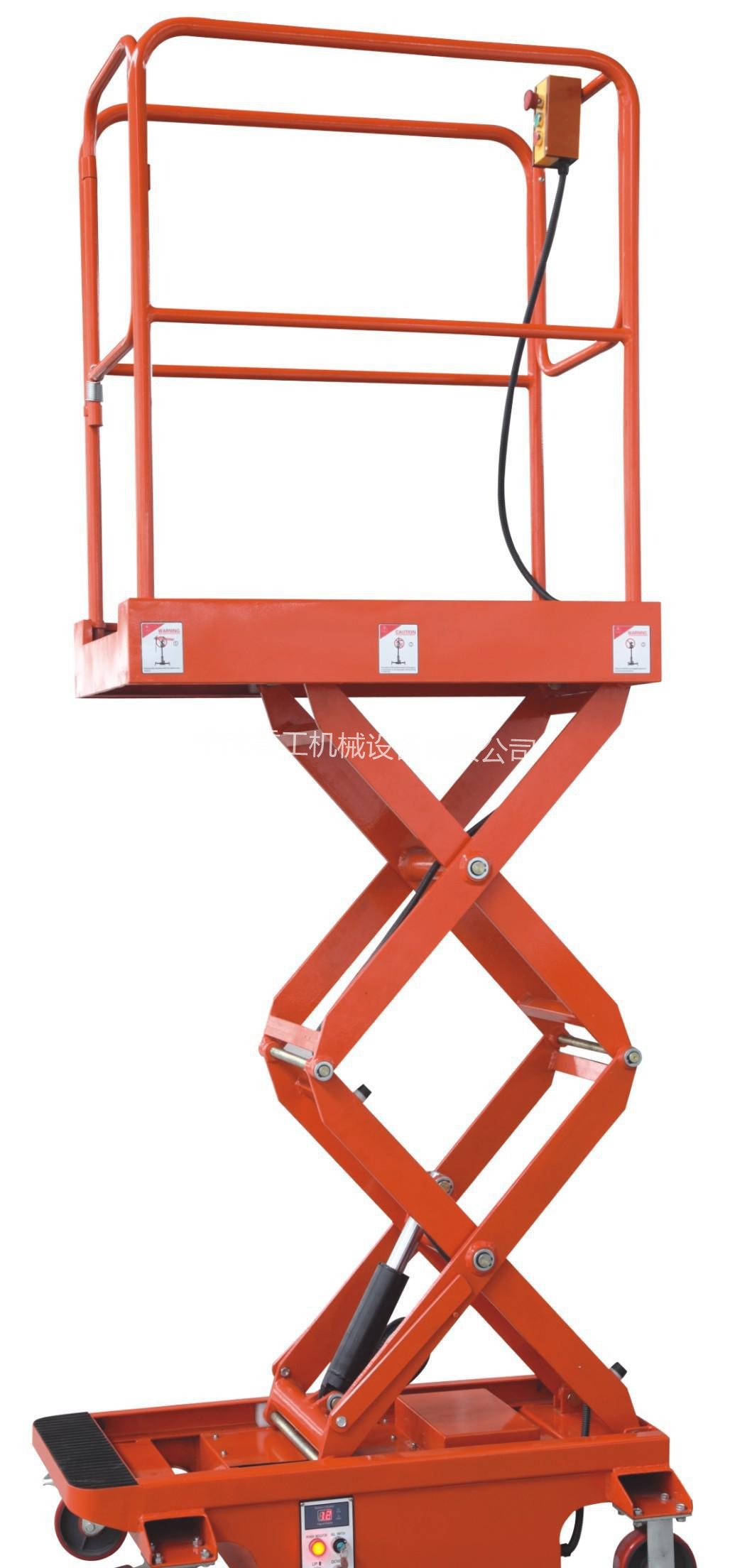 專業(yè)海南<a href='http://m.sjsx.com.cn/sclifter/' target='_blank'>升降機(jī)廠家</a> ?？谏禉C(jī)